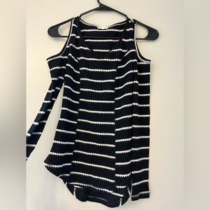 Woman’s Ultra Flirt Cold Shoulder Top